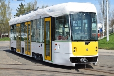 Nová tramvaj EVO na lince mezi Mostem a Litvínovem.
